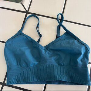 lululemon ebb to street blue/green sports bra size 6 c/d cup